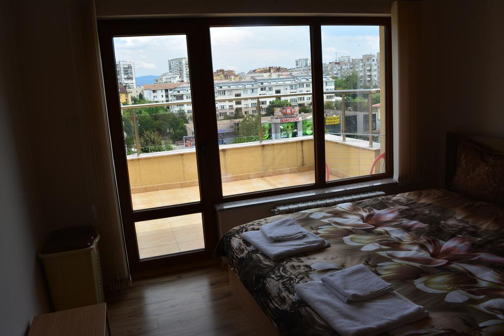Bonne Chance Apartment *