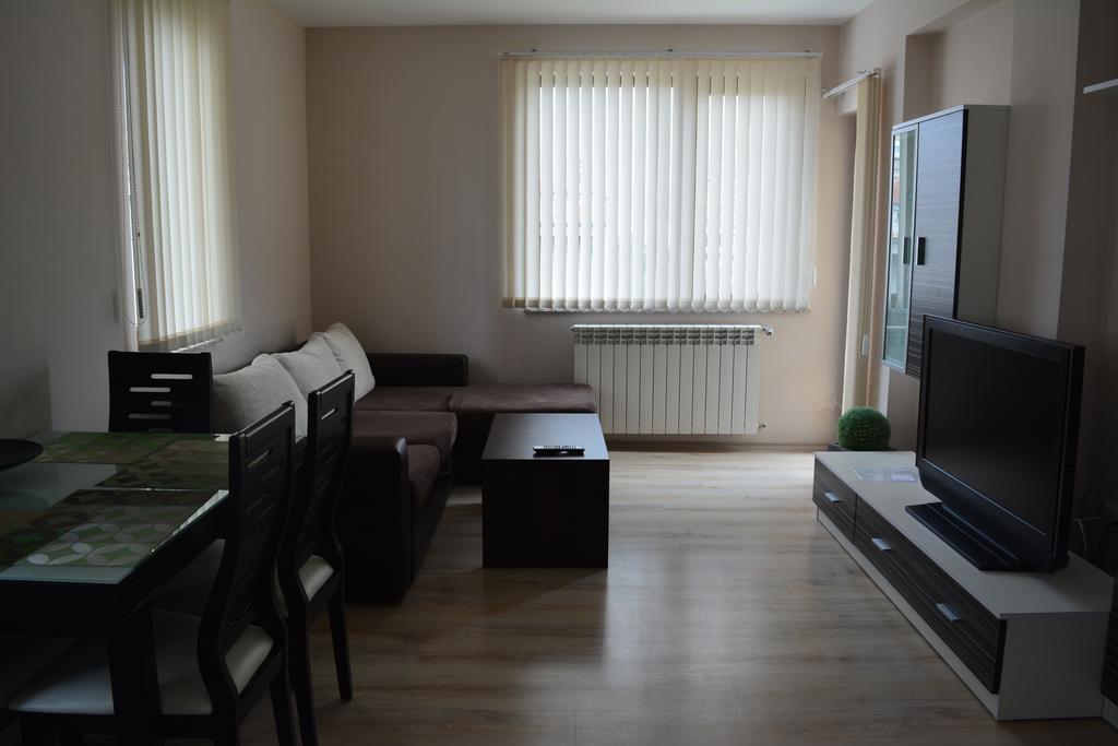 Bonne Chance Apartment